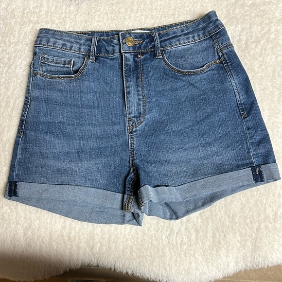 NWOT Stradivarius High Waist Denim Shorts - Picture 1 of 6